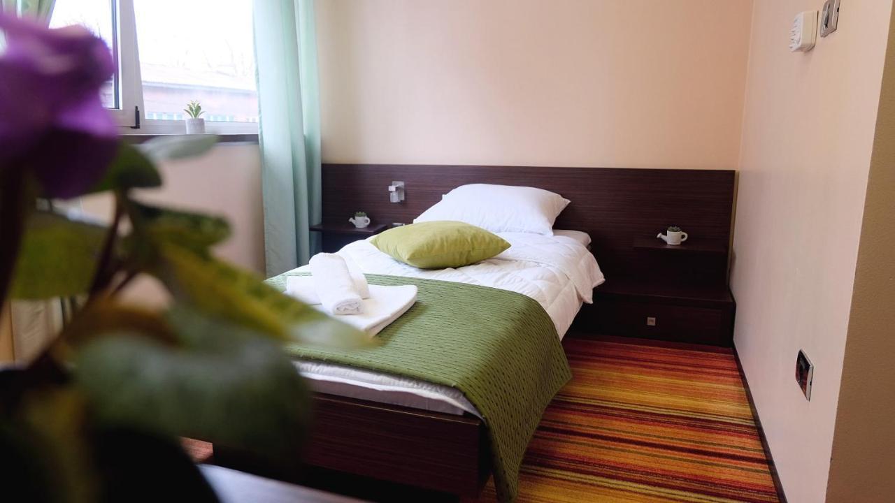 Hotel Richi Zenica Eksteriør billede