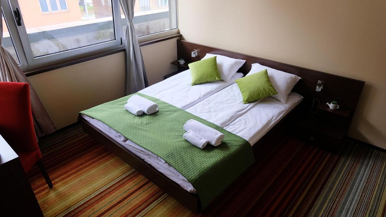 Hotel Richi Zenica Eksteriør billede