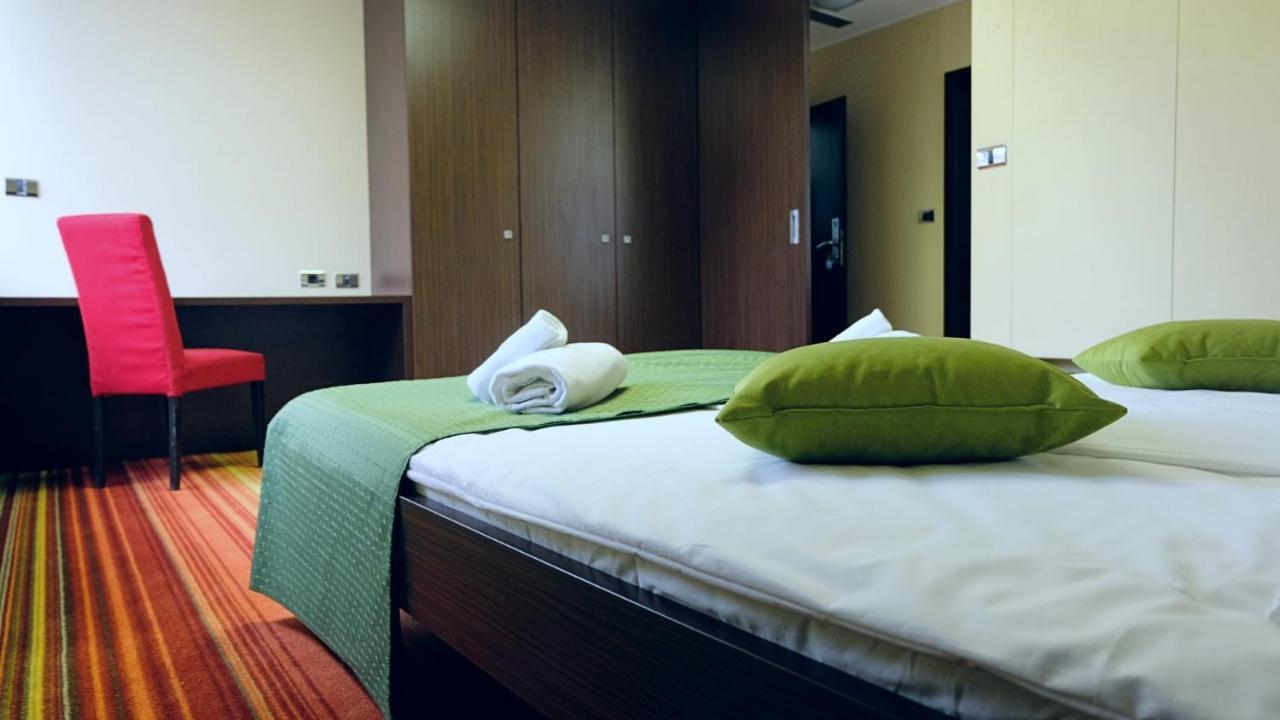 Hotel Richi Zenica Eksteriør billede